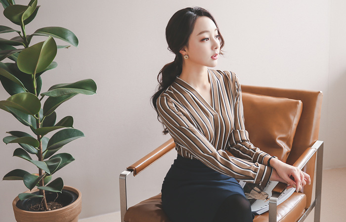 Stripe Satin V-neck Blouse