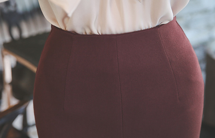 napping deep slit high midi skirt