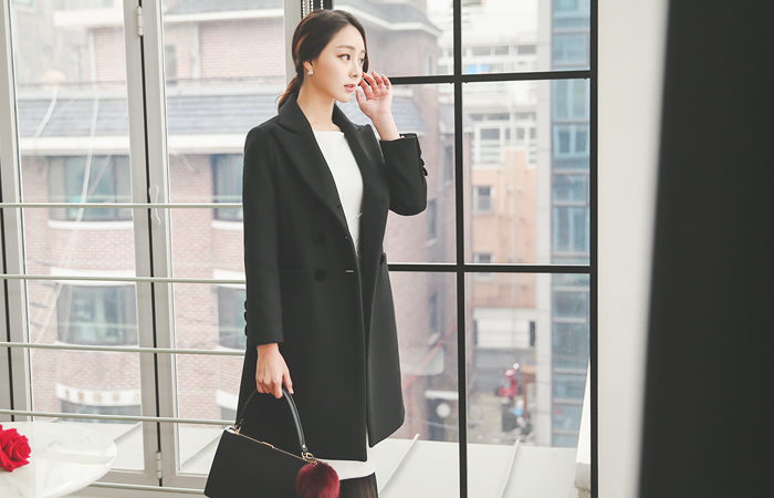 Velvet Double-button wool coat