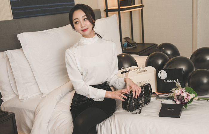 Velvet Trimming Silky Blouse