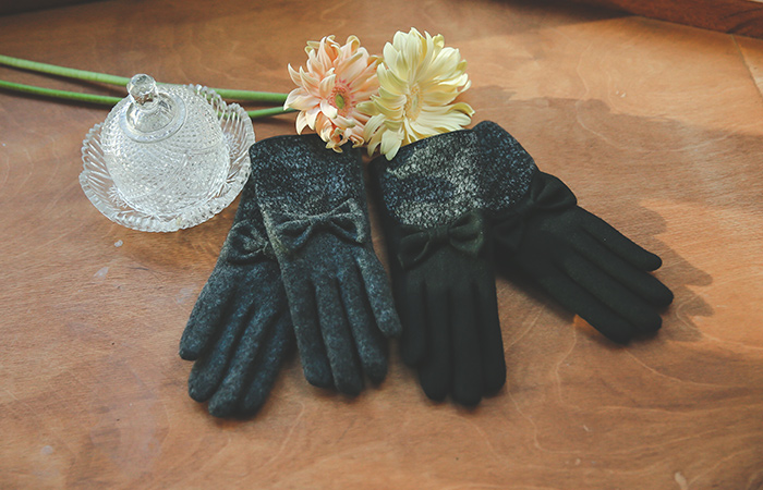 Smart Touch Bocash Fur Lining Gloves