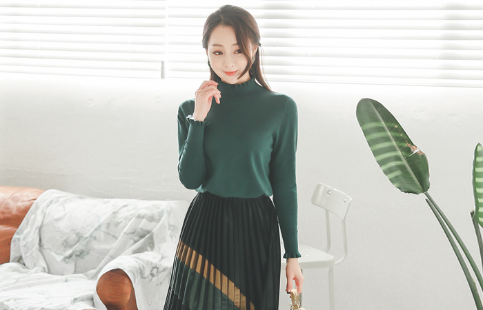 Darling Soft Frill Line Knit