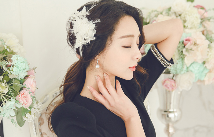 Gold chain pearl button napping Dress