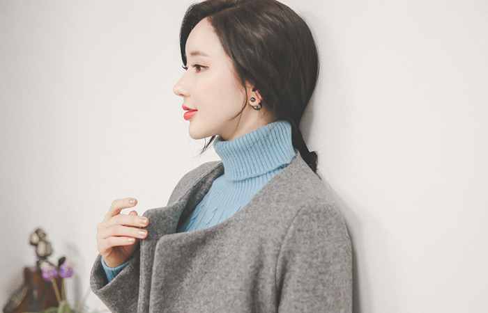 Daily Raund neck Belted Coat