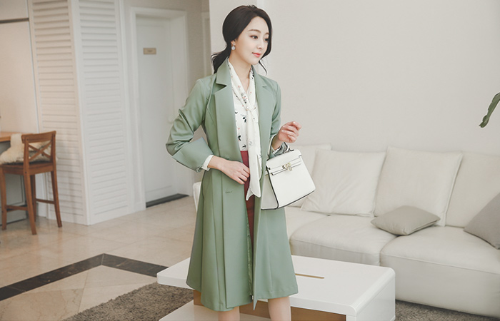 Modern Wide Cuff Trench Coat