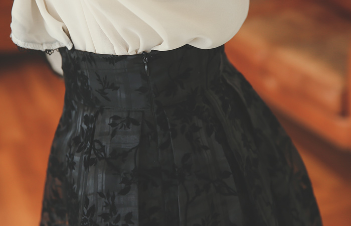 Checker & Flower Flare Skirt