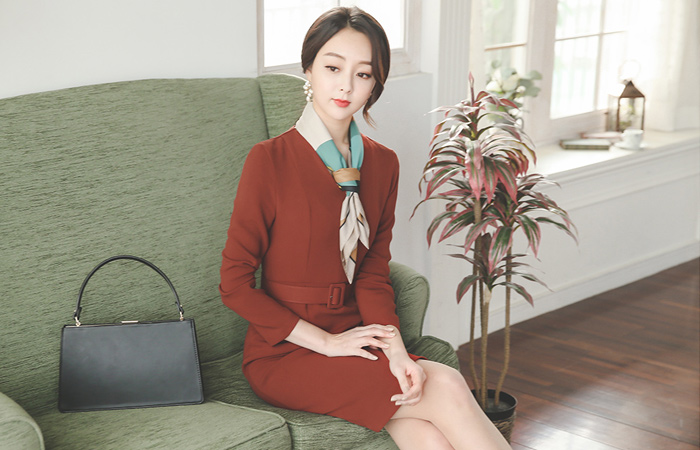 Brick Uncut V-neck Dress