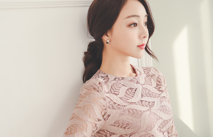 leaf Race Peprum Dress