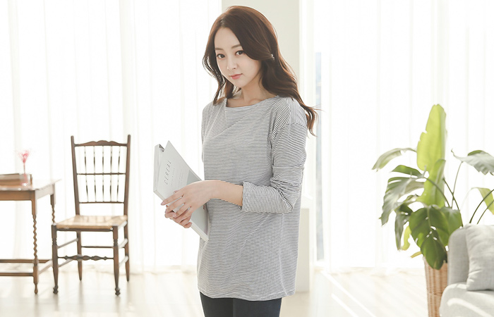 Basic Stripe Boat Neck Tee