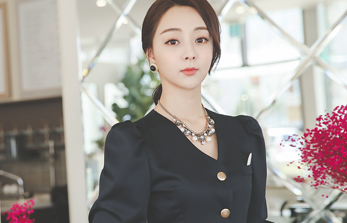 Luxury Hanger Chip Puff Dress