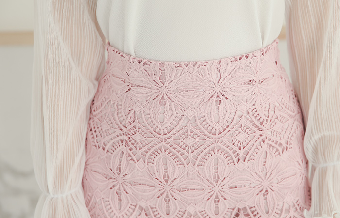 Macrame Antique Race Skirt