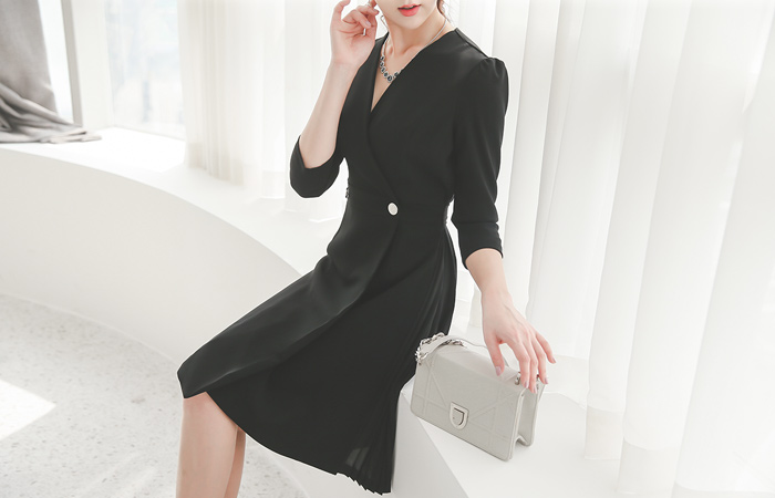 Modern Metal Button Back Pleated Wrap Dress