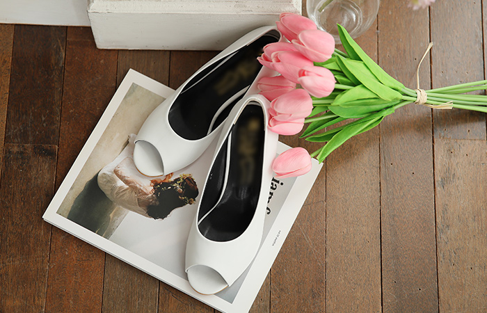 Modern Toe open block Pump