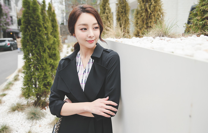 Silky light trench jacket