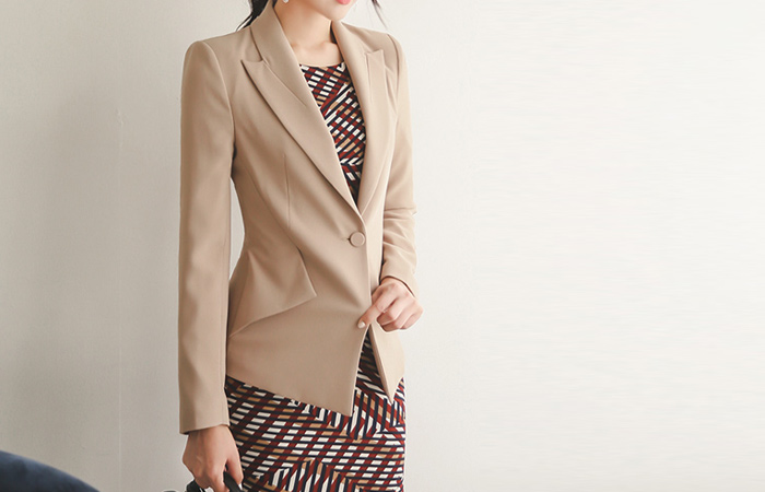 Flap dissection peaked Kara Jacket (spring)