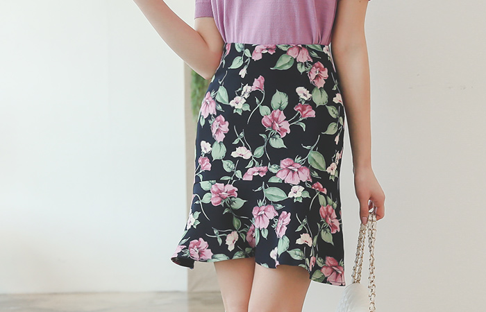 Camellia Horn Ruffle Skirt