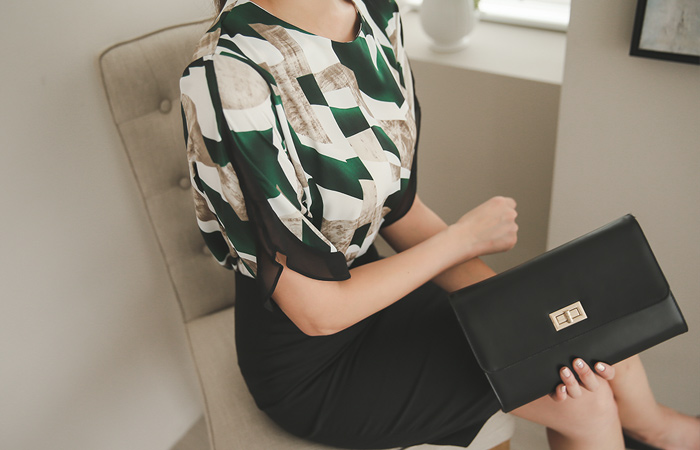 Skate Chiffon Trimming Silky Blouse