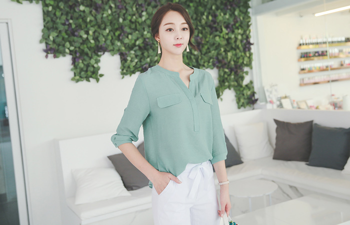 pastel out pocket Blouse