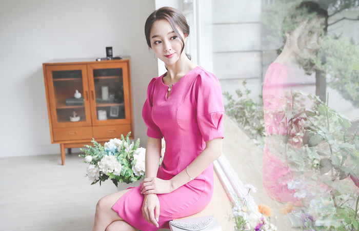 pearl Neck Puff Dress