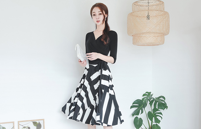 Modern color combination rap flare Dress