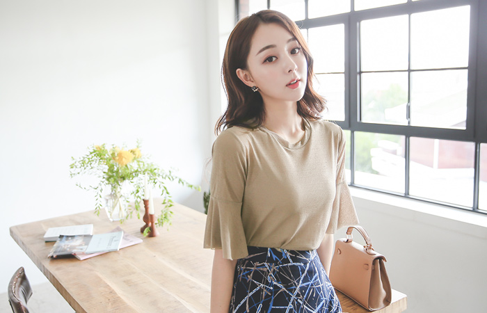 Slab See-through look Ruffle Sleeves Tower