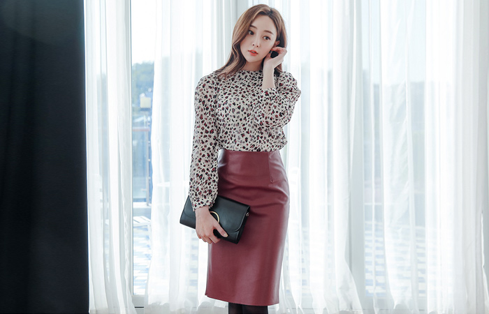 chic Leather Hline Skirt