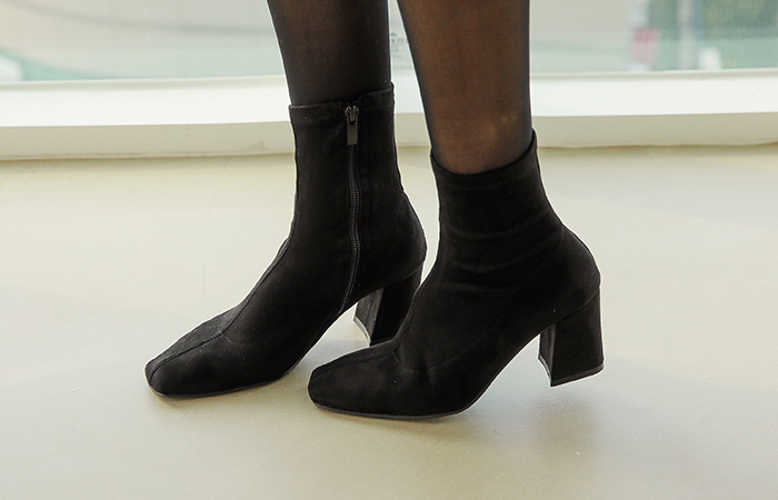 Square Slim Socks ankle boots