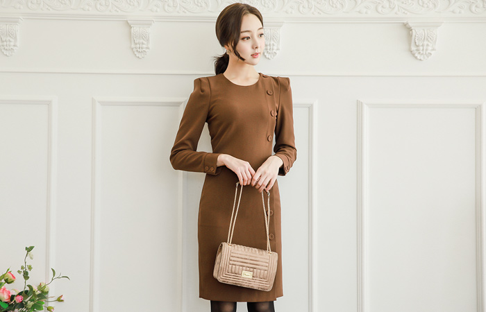 Modern Side Button Round Dress