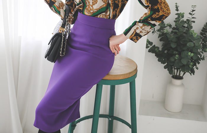 Rolling Pinch Slimline Pencil Skirt