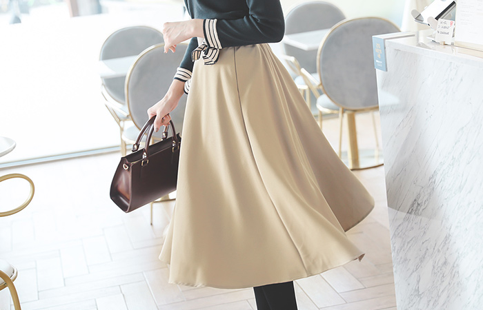 Scarlett back band Flare Rong skirt