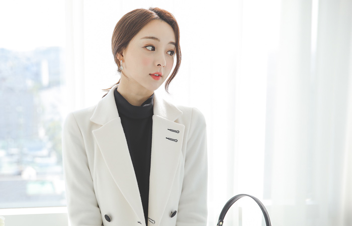 Stella double-button back slit wool coat