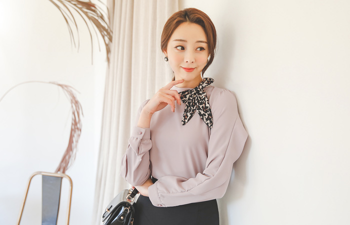 Leopard Scarf Ruffle Sleeve Blouse