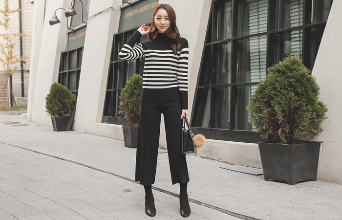 Pin tuck line Wool knit Wide Pants