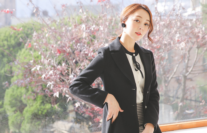 Imitation Pearl Slim Fit Aline Wool Coat