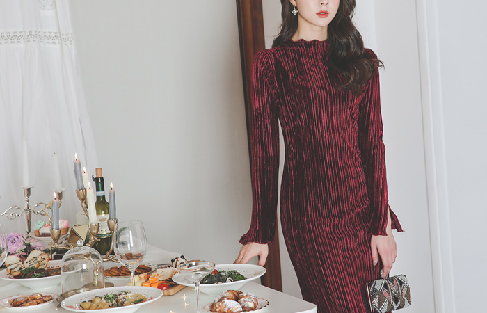 Glam Velvet Wave Span Long Dress