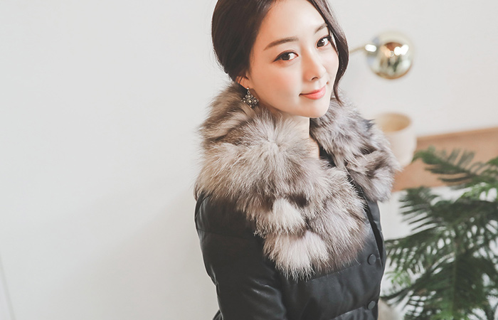 Real Fox fur echo leather string long padding