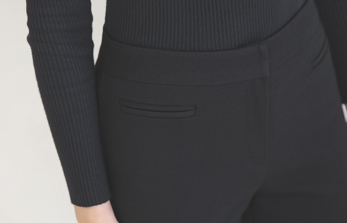 Basic Slim Bound Pocket Boot cut Slacks