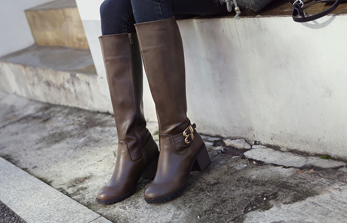 [Models wear35st]Two Buckle Riding Fur-Boots