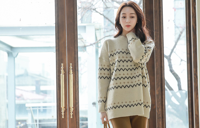 Zigzag Loose Round Long knit