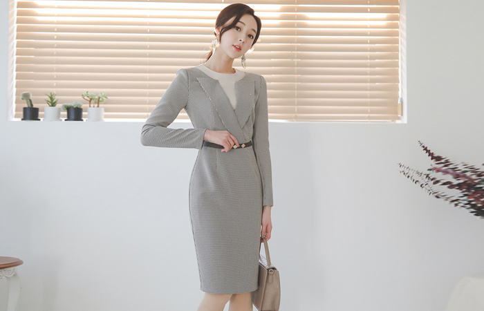 Double Hound's-Tooth Check Belt Dress