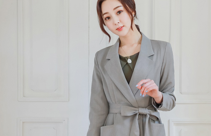 Modern Herringbone Belted Span Boxy Jacket