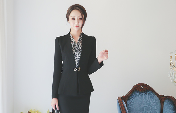 double gold ring No collar Jacket (fall)