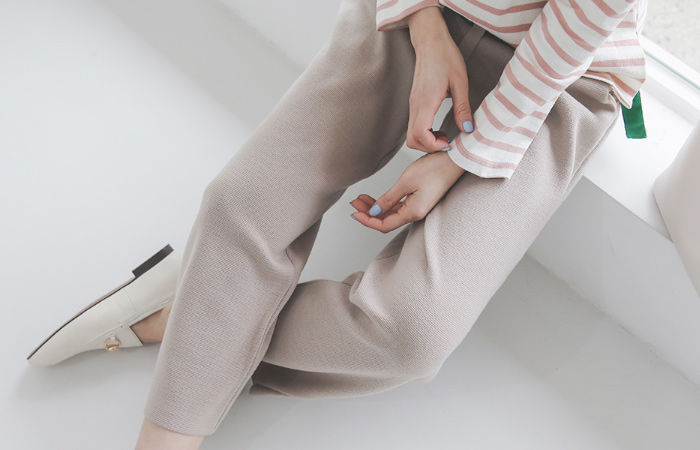 Neutral Soft Wide Knit Pants