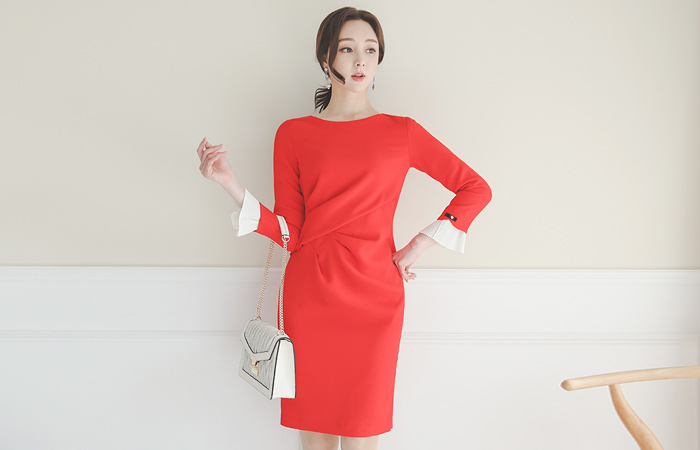 Pinch-Shirring Pearl Pleats Cuffs Dress