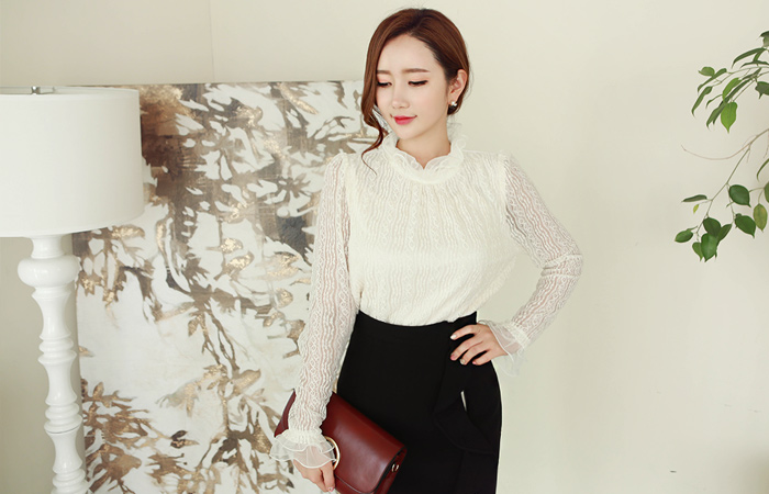 See-through Frill&Lace Blouse