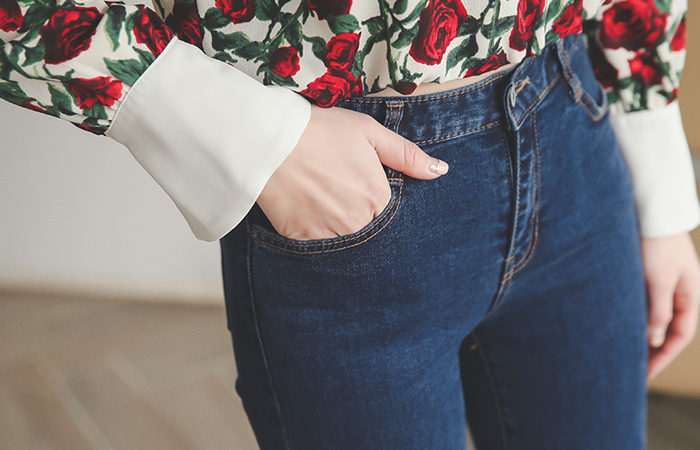 Boot cut Denim Pants