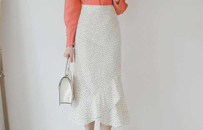 Unbalance Ruffle Dot Skirt