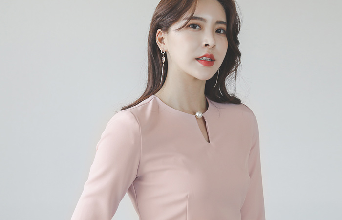 Imitation Pearl Drop Slit Round Span Dress