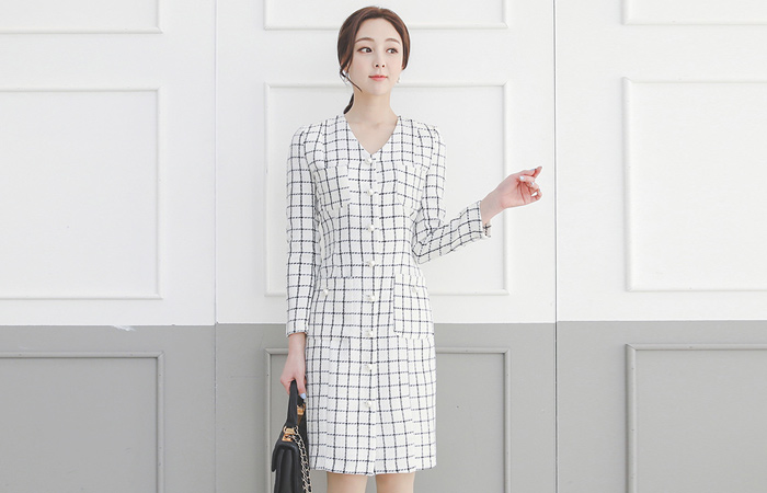 Imitation Pearl Gold Pearl Check Pocket Dress