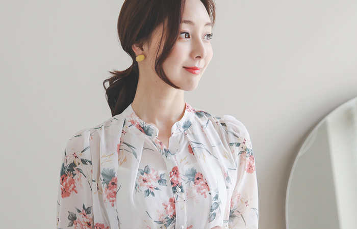 Monet Flower Shirring-Chiffon Pearl Blouse